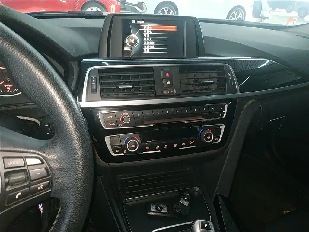 BMW 3 Series 2017 320Li Fashion Model купить на сайте DeffCars