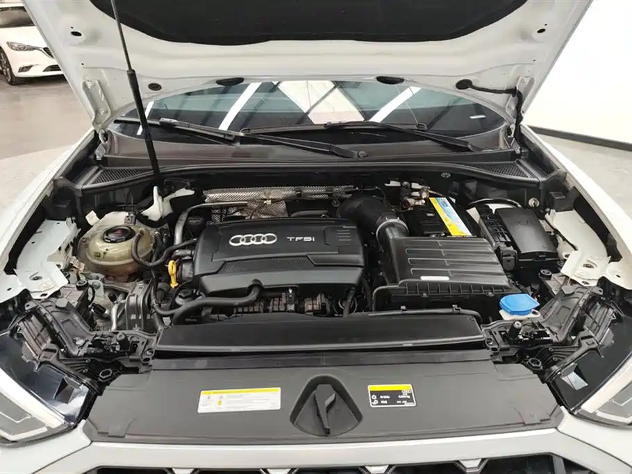 Audi Q3 2021 45 TFSI quattro fashionable and dynamic купить на сайте DeffCars