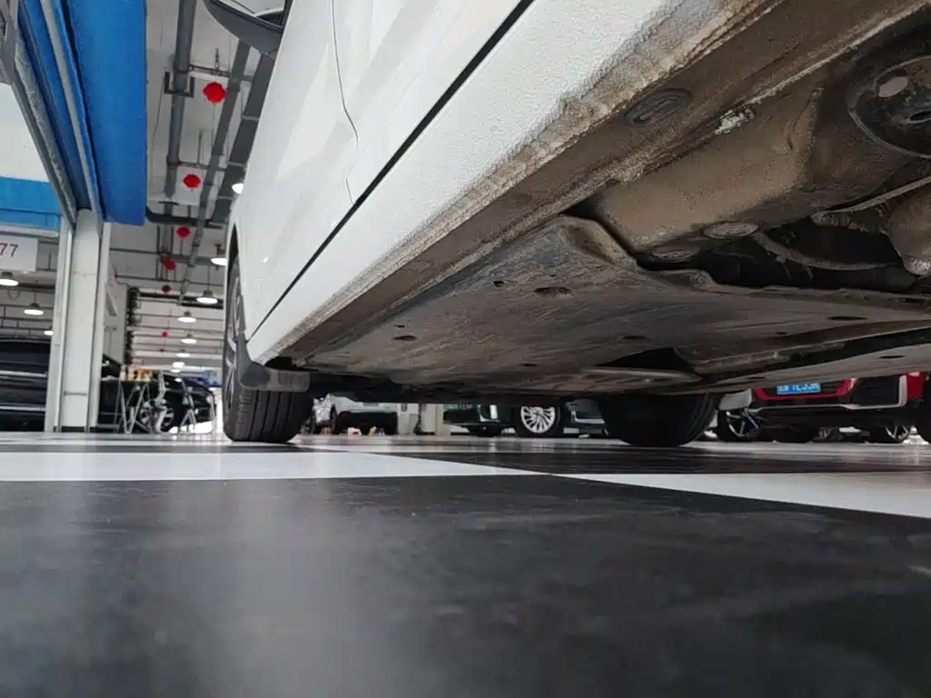 LAVIDA 2024 1.5L automatic five million version купить на сайте DeffCars