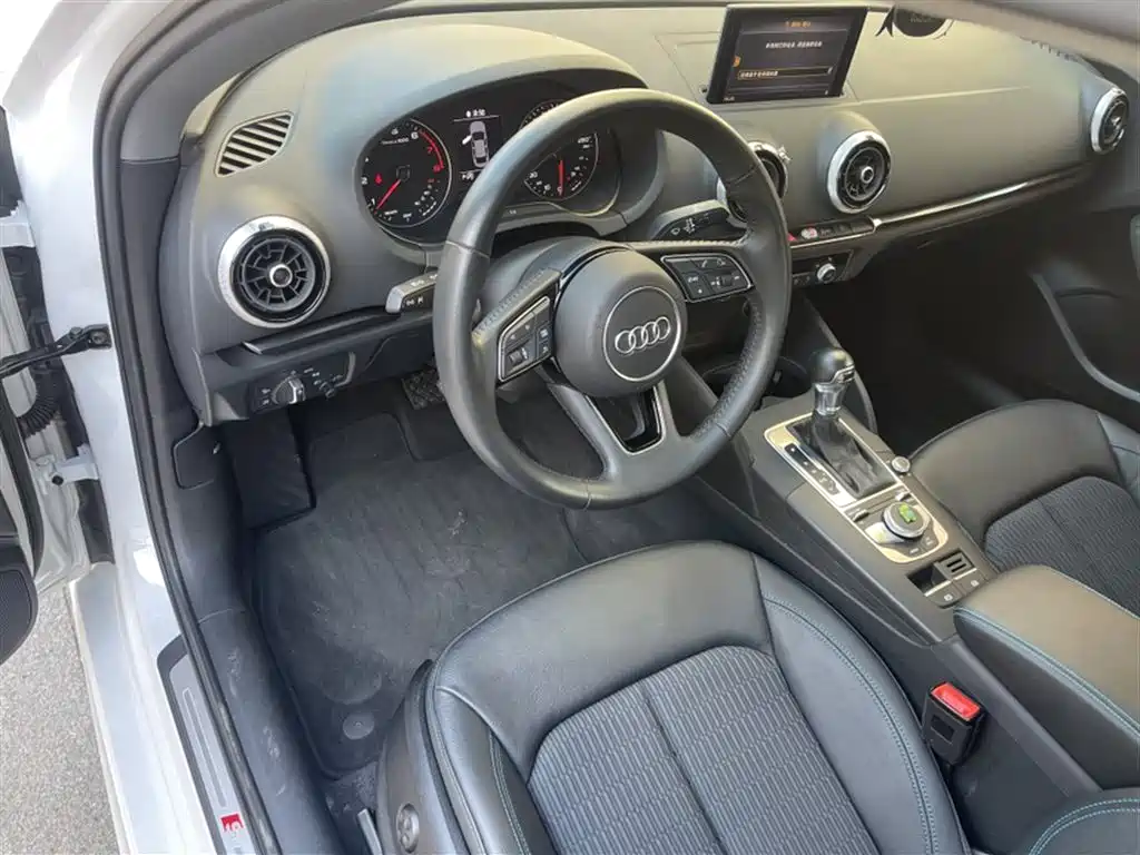 Audi A3 2020 Limousine 35 TFSI Fashion Type National VI купить на сайте DeffCars