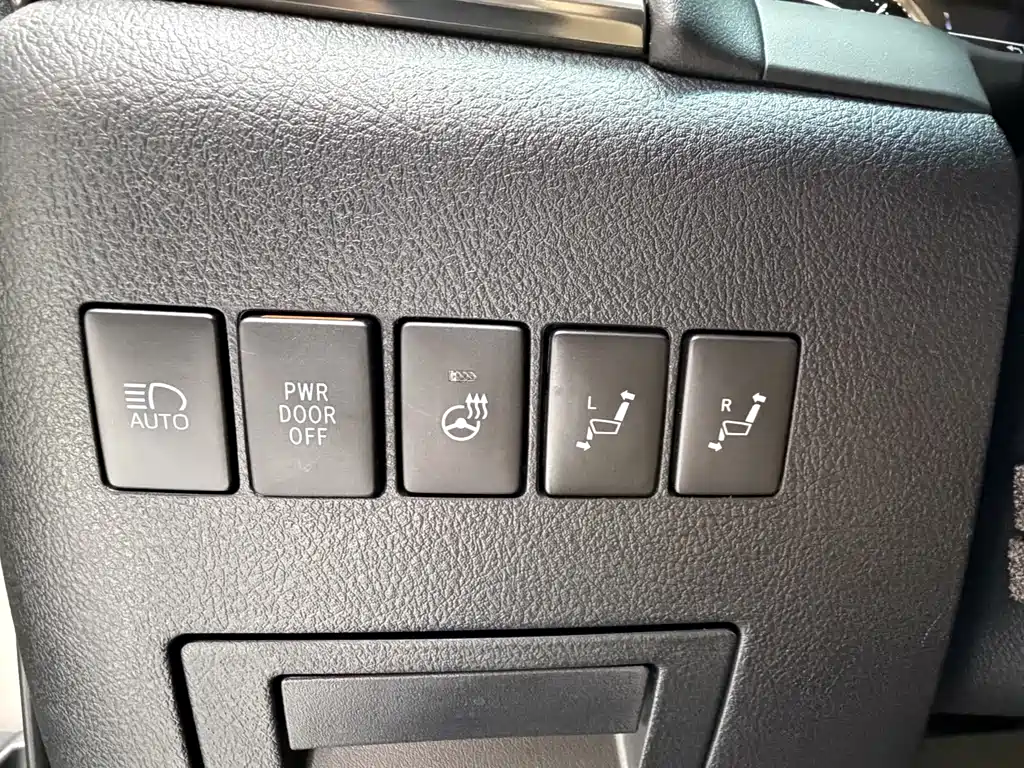 Wilfa 2019 Shuangqing 2.5L HV Premium Edition купить на сайте DeffCars