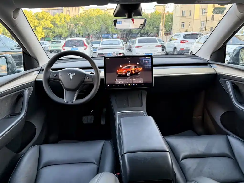 Model Y 2022 modified rear-wheel drive version купить на сайте DeffCars