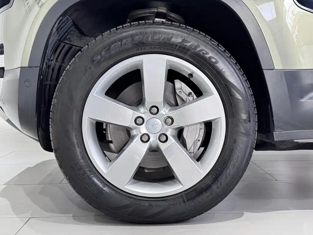 Land Rover Defender 2023 130 3.0T P400 HSE купить на сайте DeffCars