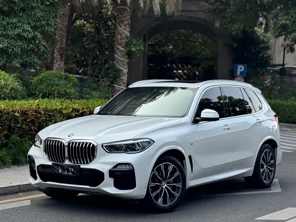 BMW X5 imported 2020 xDrive40i M sports package купить на сайте DeffCars