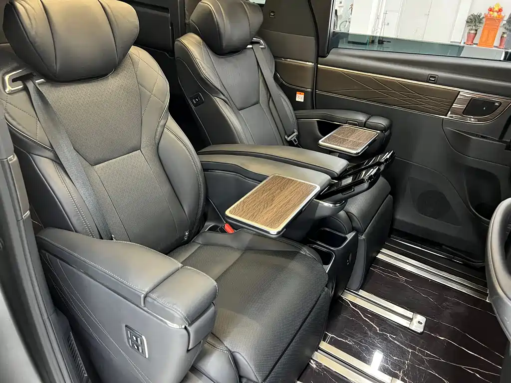 Wilfa 2024 Crown Dual Engine 2.5L Supreme Executive Edition купить на сайте DeffCars