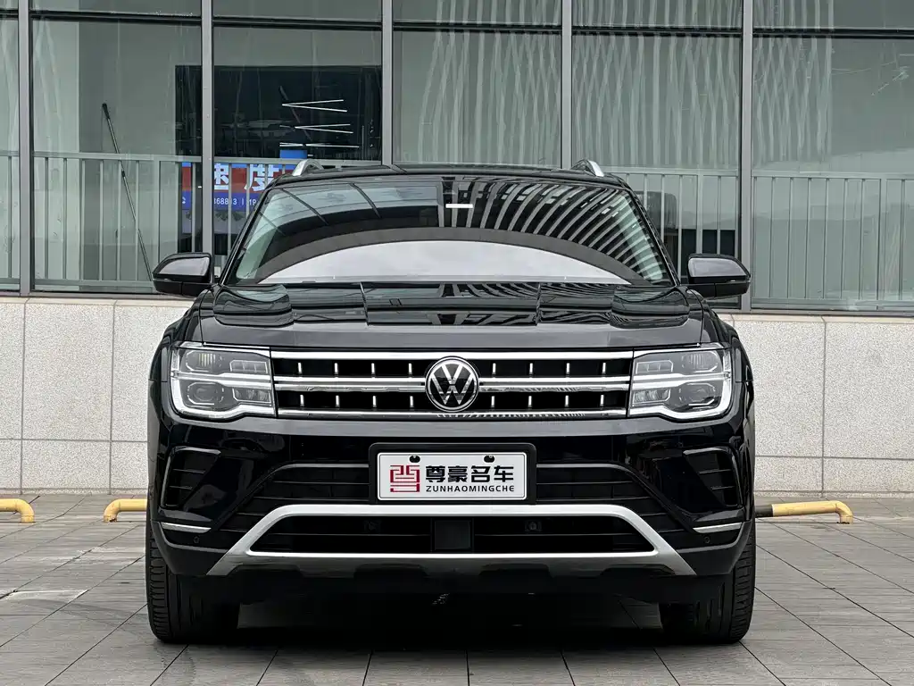 Touron 2022 380TSI four-wheel drive luxury version купить на сайте DeffCars
