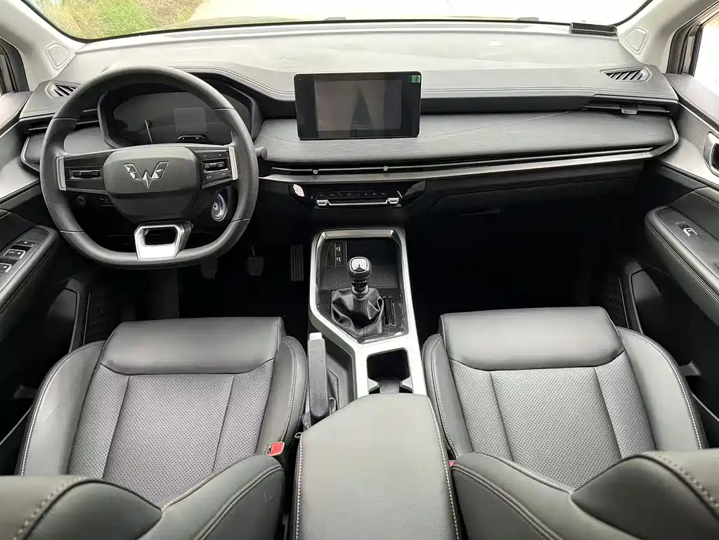 Wuling Jiachen 2022 1.5T Manual Comfort and Vitality Type купить на сайте DeffCars