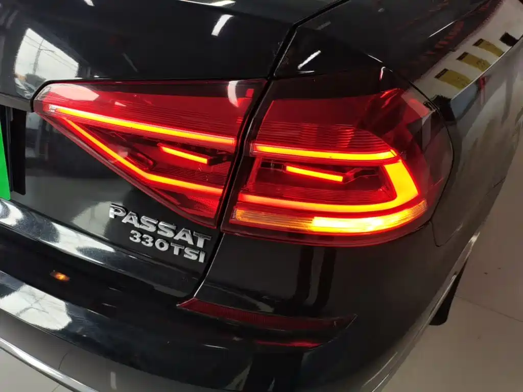 Passat 2017 330TSI DSG Premium Edition купить на сайте DeffCars