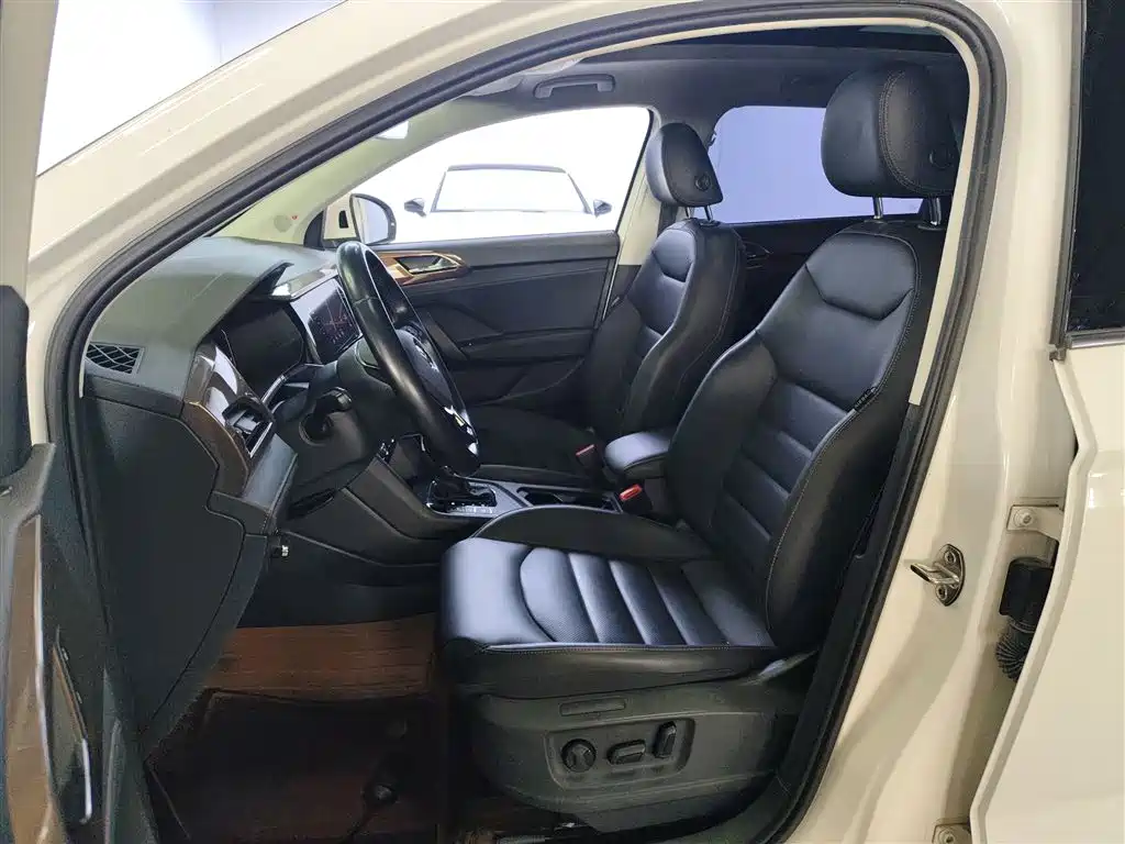 Tuyue 2020 280TSI two-wheel drive flagship version National VI купить на сайте DeffCars