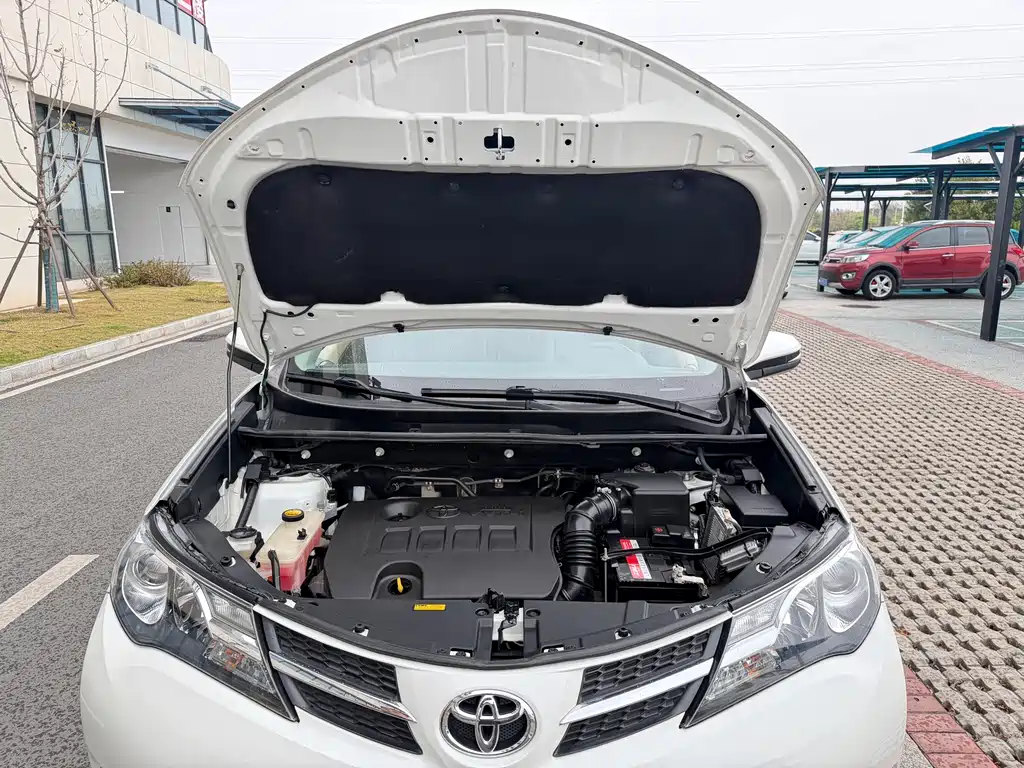 RAV4 Rongfang 2015 2.0L CVT two-wheel drive urban version купить на сайте DeffCars