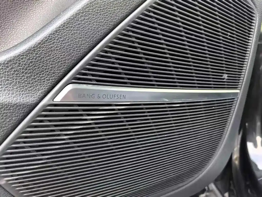 Audi Q7 2022 55 TFSI quattro S line sports купить на сайте DeffCars