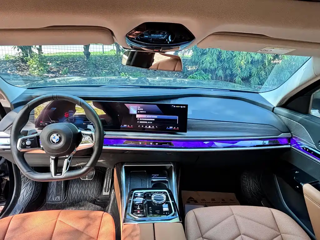 BMW 7 Series 2023 735Li M Sports Package купить на сайте DeffCars