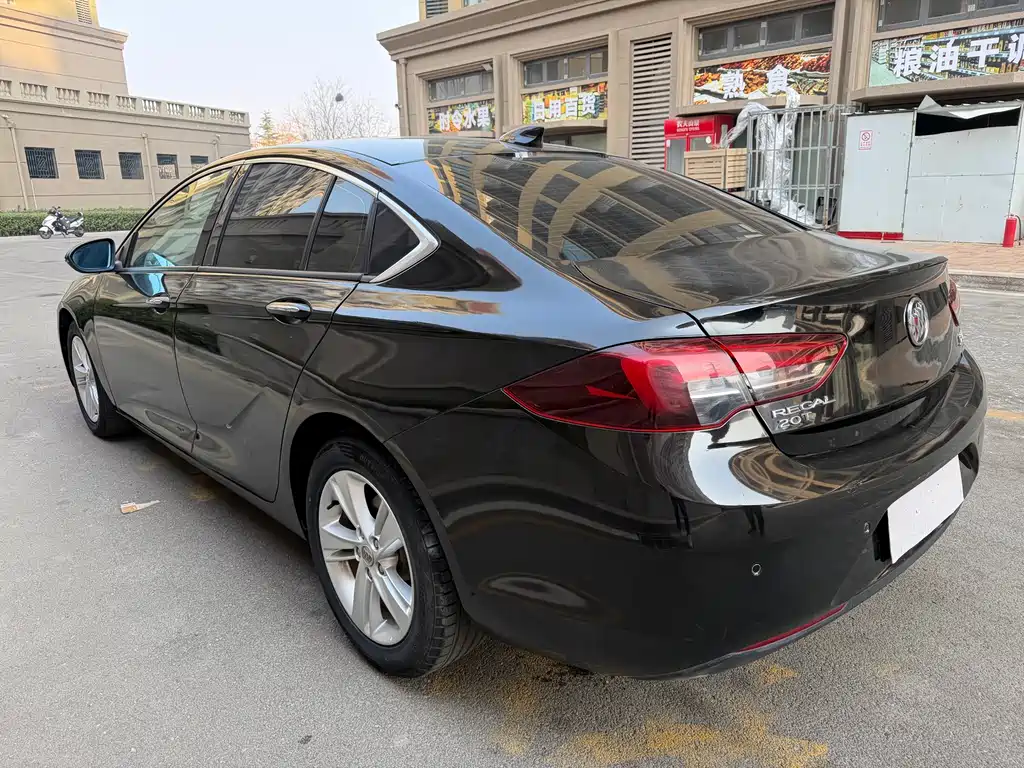 Regal 2019 20T Elite National VI купить на сайте DeffCars