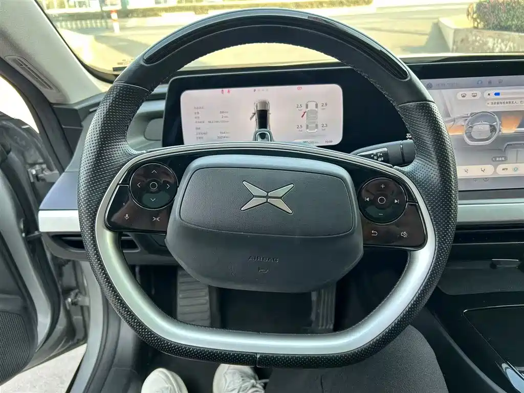 Xpeng P7 2022 model 480G+ купить на сайте DeffCars