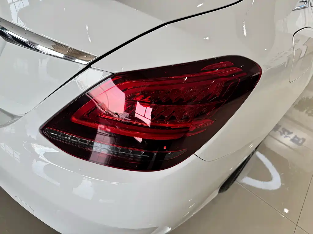 Mercedes-Benz C-Class 2019 facelift C 260 L sports version купить на сайте DeffCars