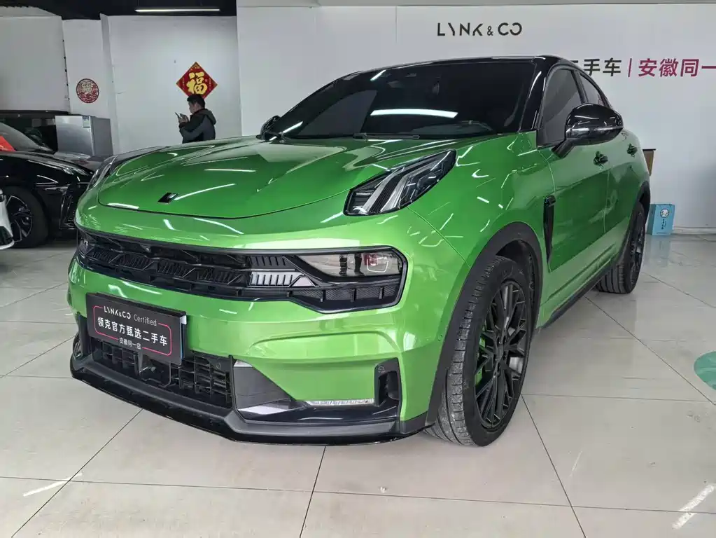 Lynk & Co 05 2022 05+ 2.0TD Automatic Discovery Edition купить на сайте DeffCars