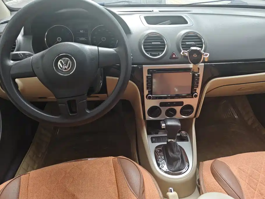 Lavida 2011 1.6L automatic elegant version купить на сайте DeffCars