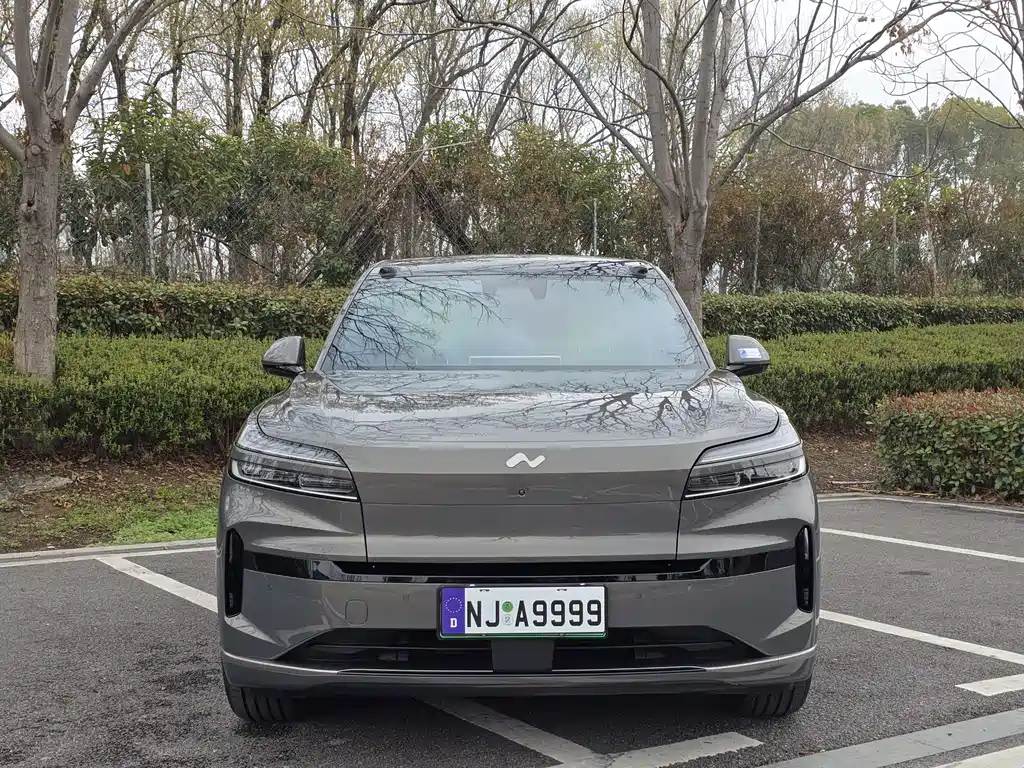 Ledo L90 2025 Max six-seater version купить на сайте DeffCars