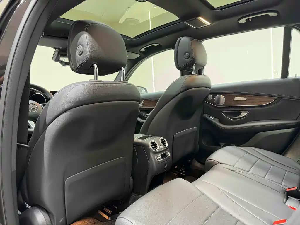Mercedes-Benz GLC 2020 GLC 300 L 4MATIC luxury model купить на сайте DeffCars