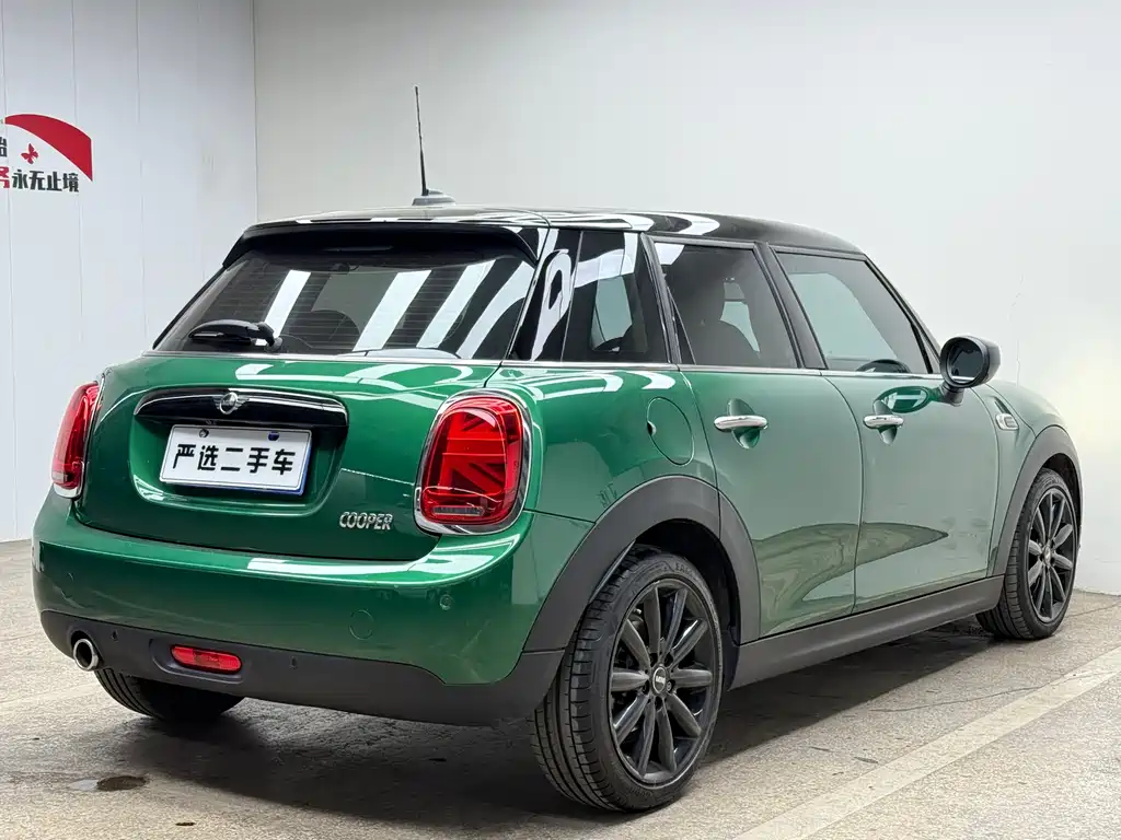 MINI 2021 1.5T COOPER Artist Five-Door Edition купить на сайте DeffCars