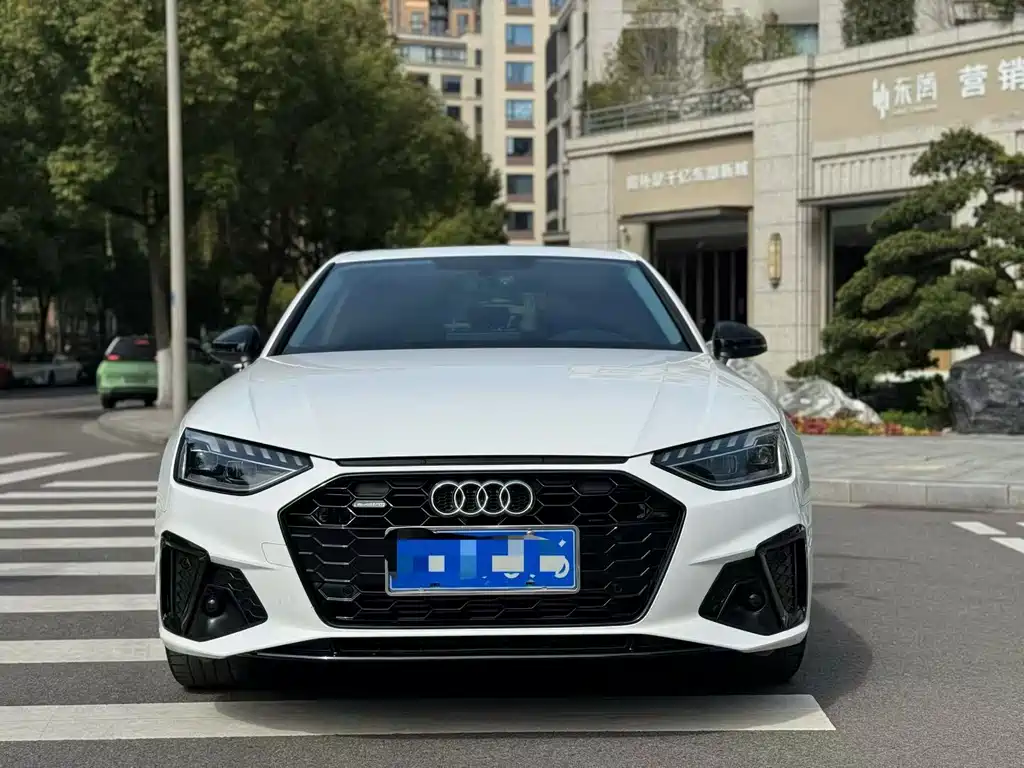 Audi A4L 2022 40 TFSI luxury and dynamic model купить на сайте DeffCars