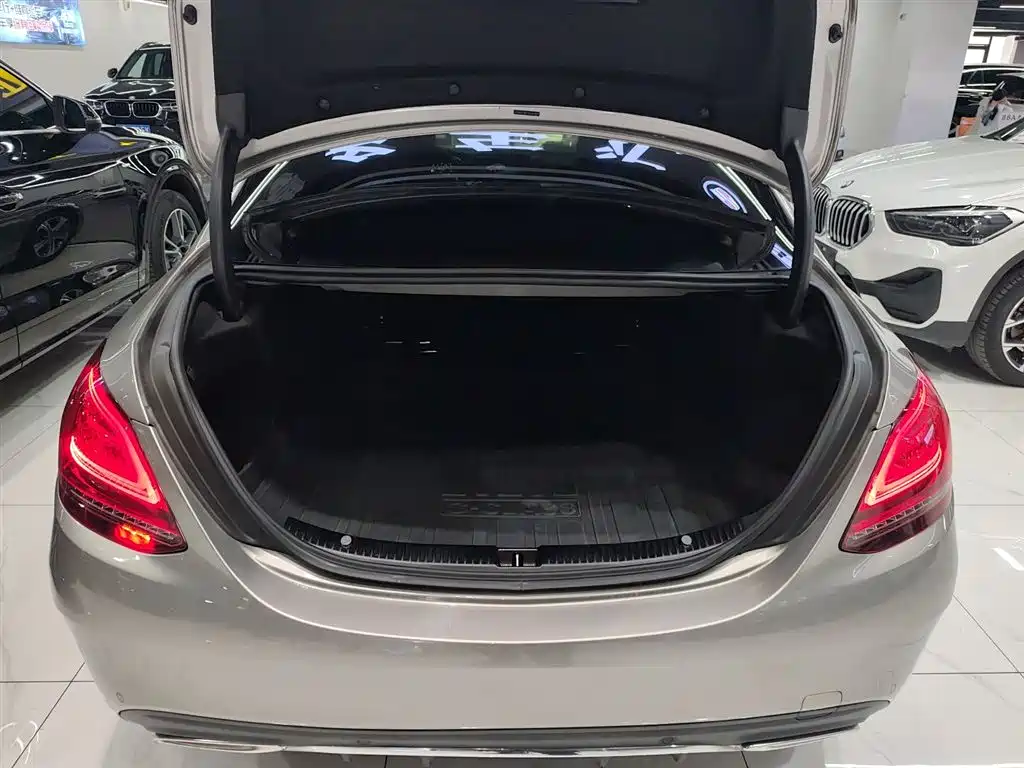 Mercedes-Benz C-Class 2019 facelift C 260 L sports version купить на сайте DeffCars