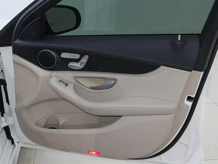 Mercedes-Benz C-Class 2019 facelift C 260 L sports version купить на сайте DeffCars