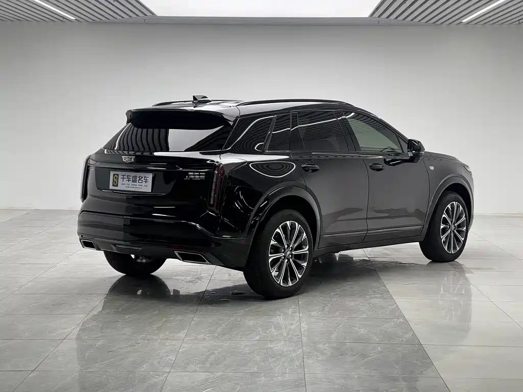 Cadillac XT5 2025 2.0T luxury model купить на сайте DeffCars