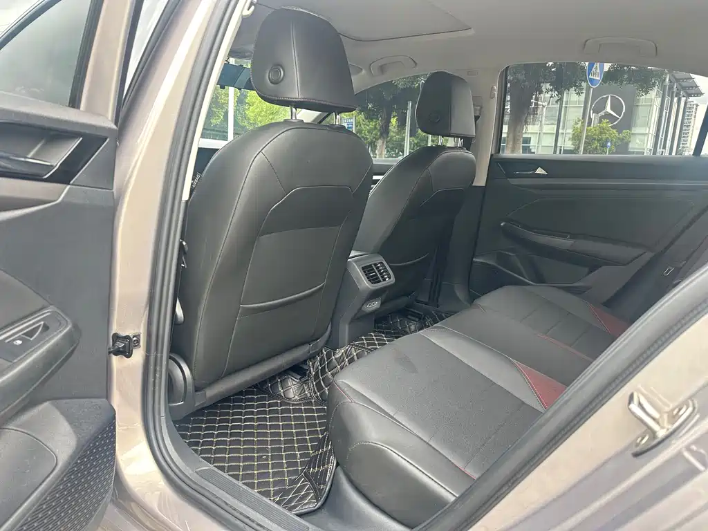 Bora 2021 1.5L Automatic Elite Intelligent Edition купить на сайте DeffCars
