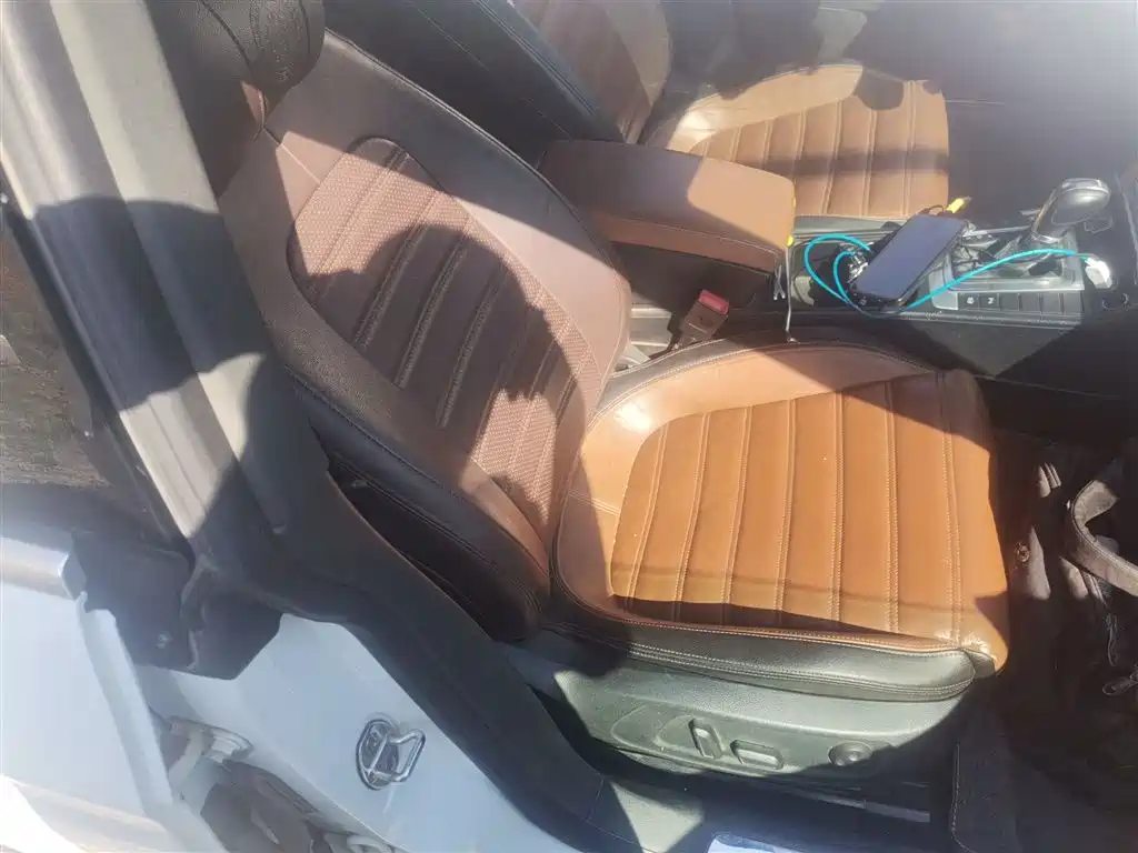FAW-Volkswagen CC 2016 1.8TSI luxury model купить на сайте DeffCars