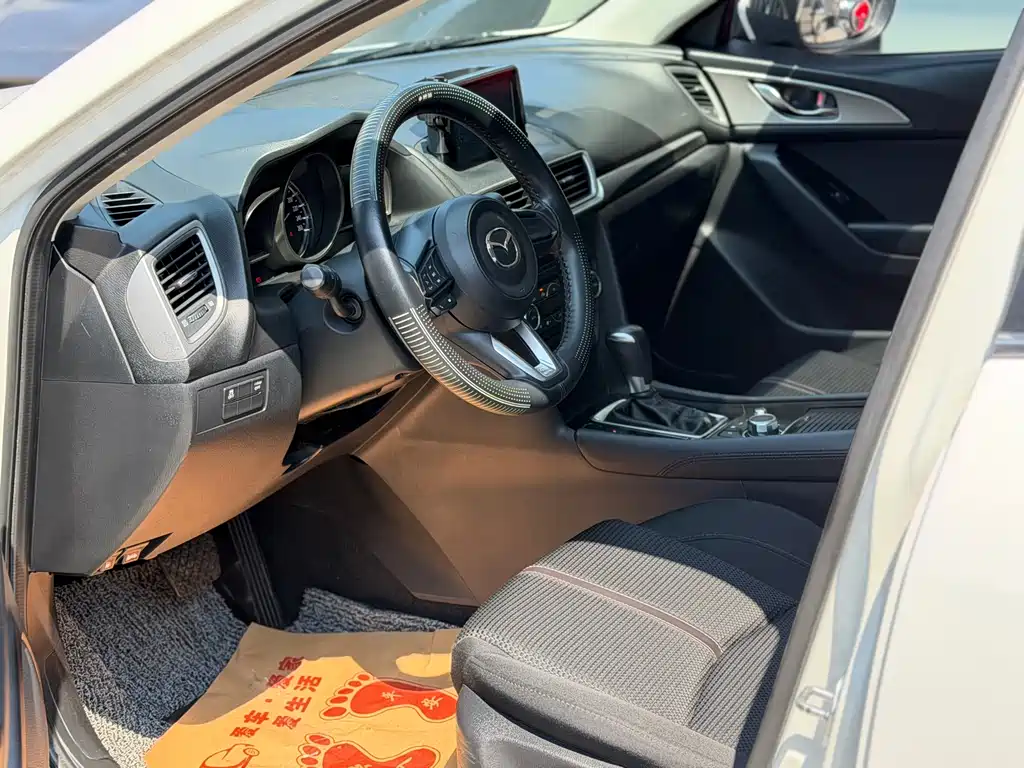 Mazda3 Angkesela 2017 sedan 1.5L automatic luxury model National V купить на сайте DeffCars