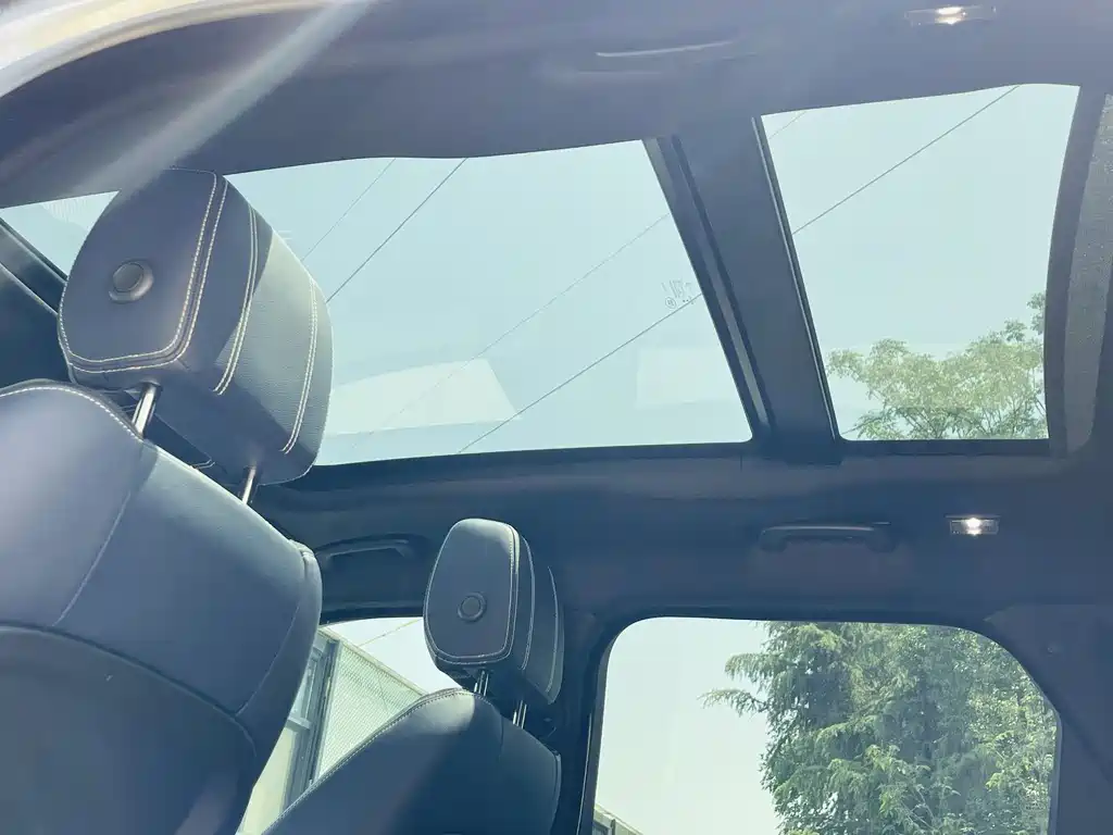 Range Rover Velar 2021 P340 R-DYNAMIC SE купить на сайте DeffCars