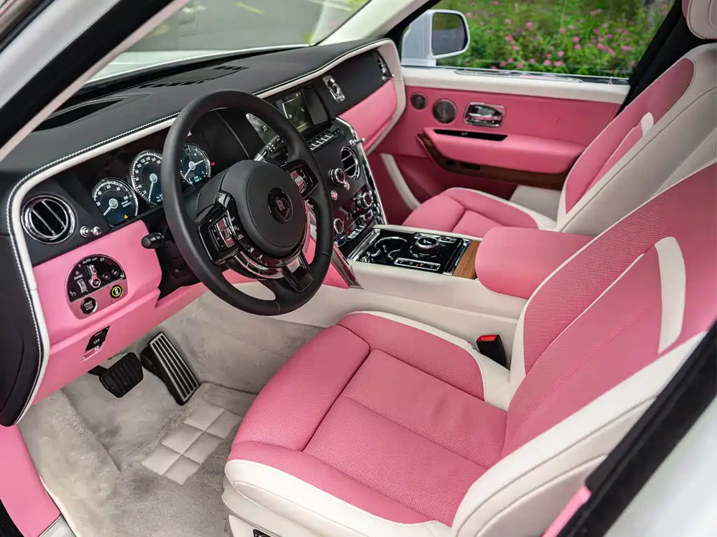 Cullinan 2018 four-seat version купить на сайте DeffCars
