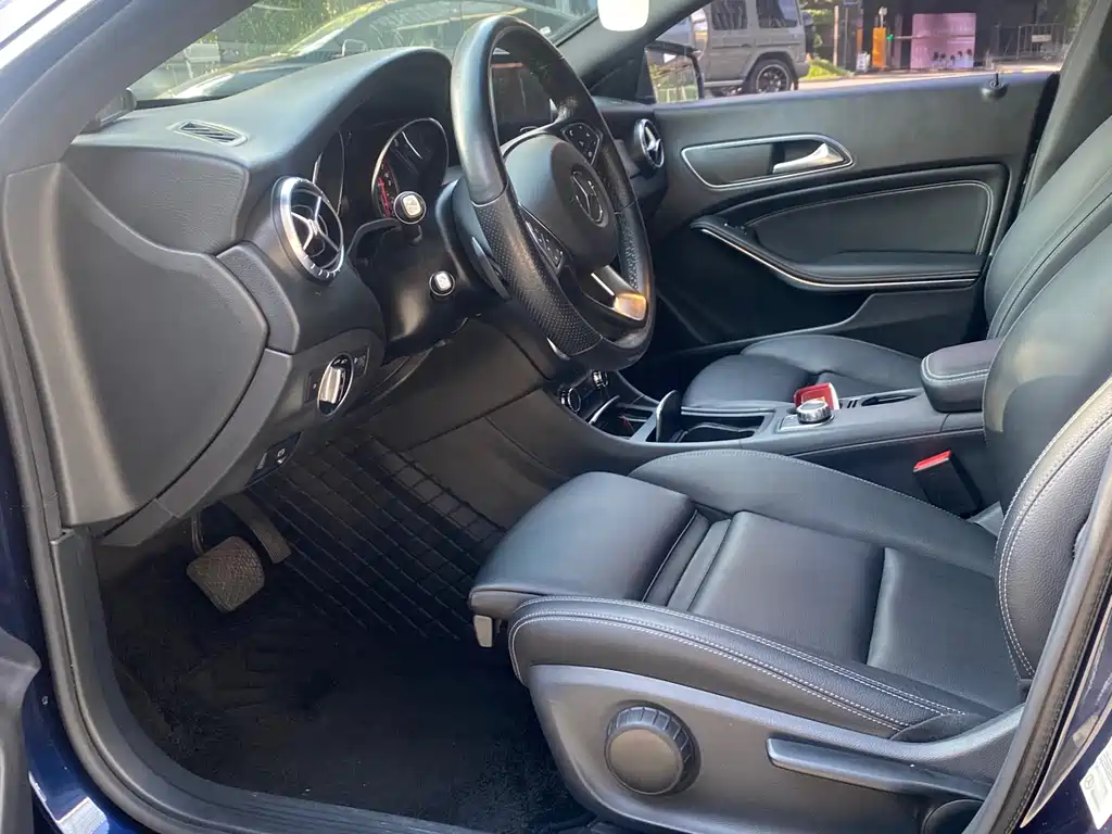 Mercedes-Benz CLA imported 2018 CLA 200 dynamic model купить на сайте DeffCars