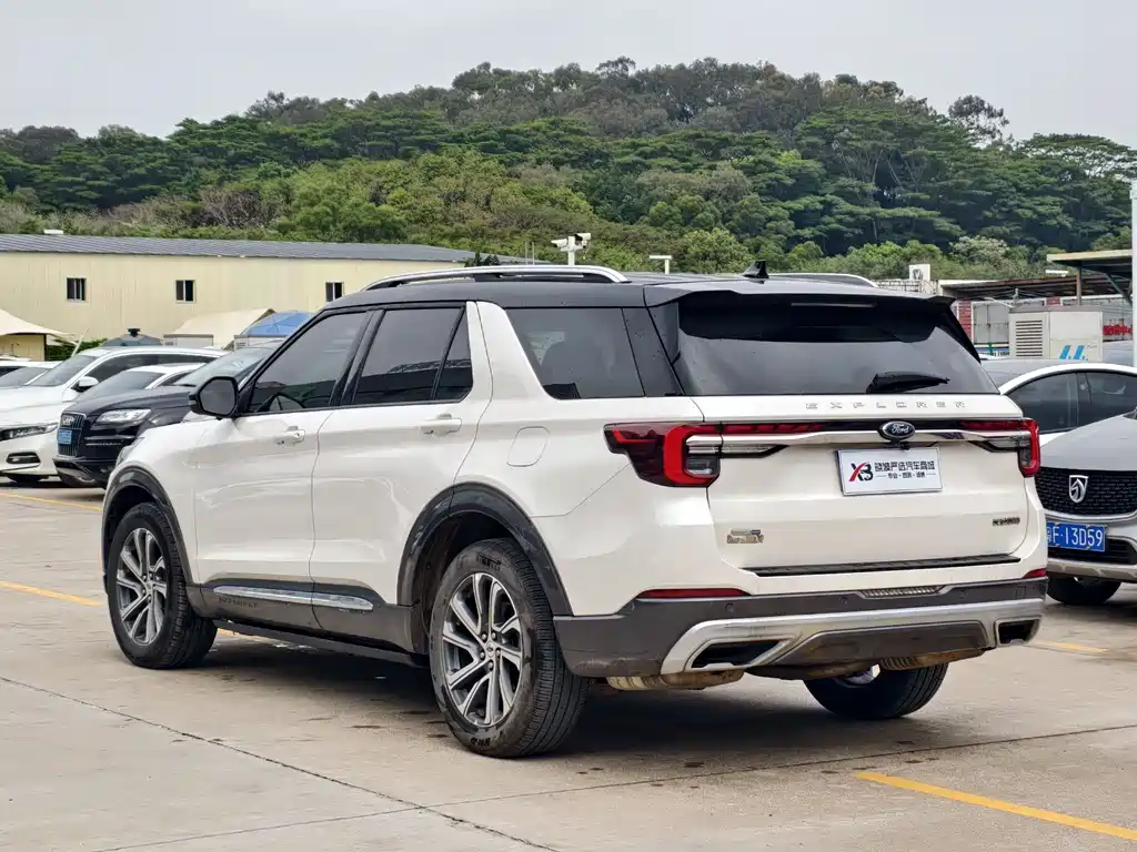 Explorer 2023 EcoBoost 285 four-wheel drive style plus version 6 seats купить на сайте DeffCars