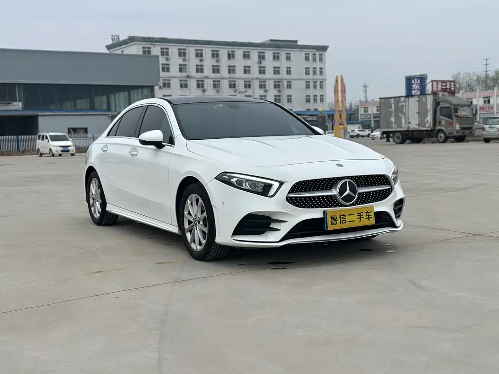 Mercedes-Benz A-Class 2019 A 200 L Sports Sedan купить на сайте DeffCars