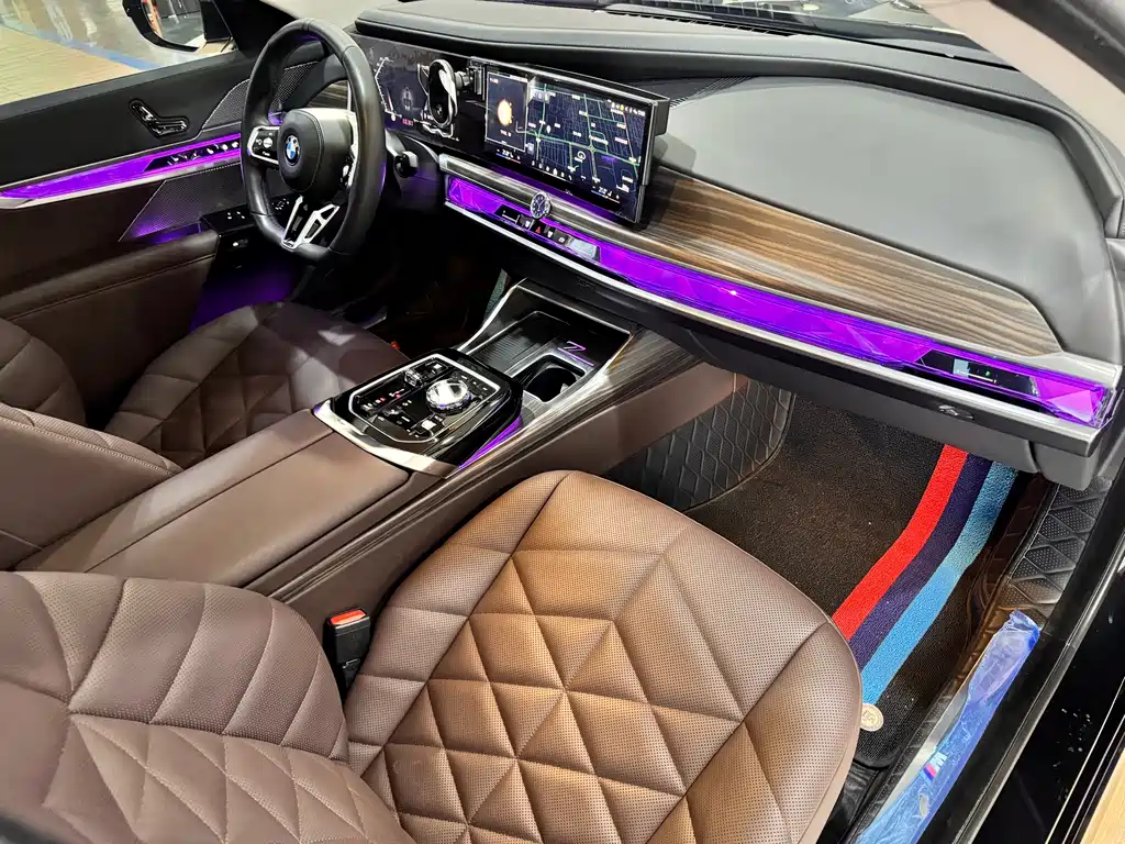 BMW 7 Series 2023 735Li M Sports Package купить на сайте DeffCars