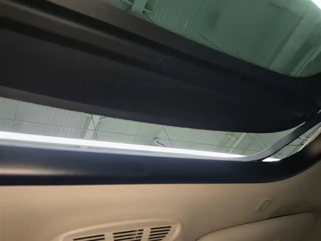 MINI 2018 1.5T COOPER Artist купить на сайте DeffCars