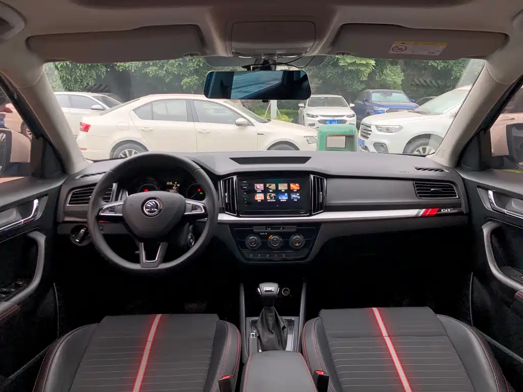 Komic 2020 GT TSI230 DSG Ultimate Edition National VI купить на сайте DeffCars