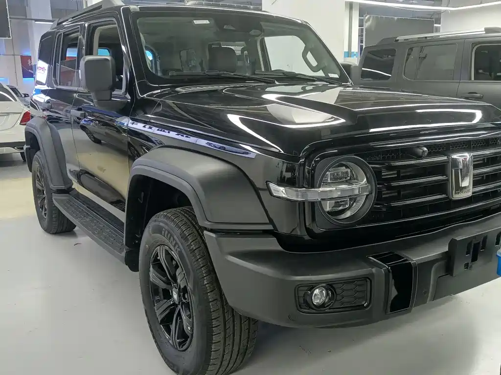 Tank 300 2023 Off-Road Version 2.0T Challenger купить на сайте DeffCars