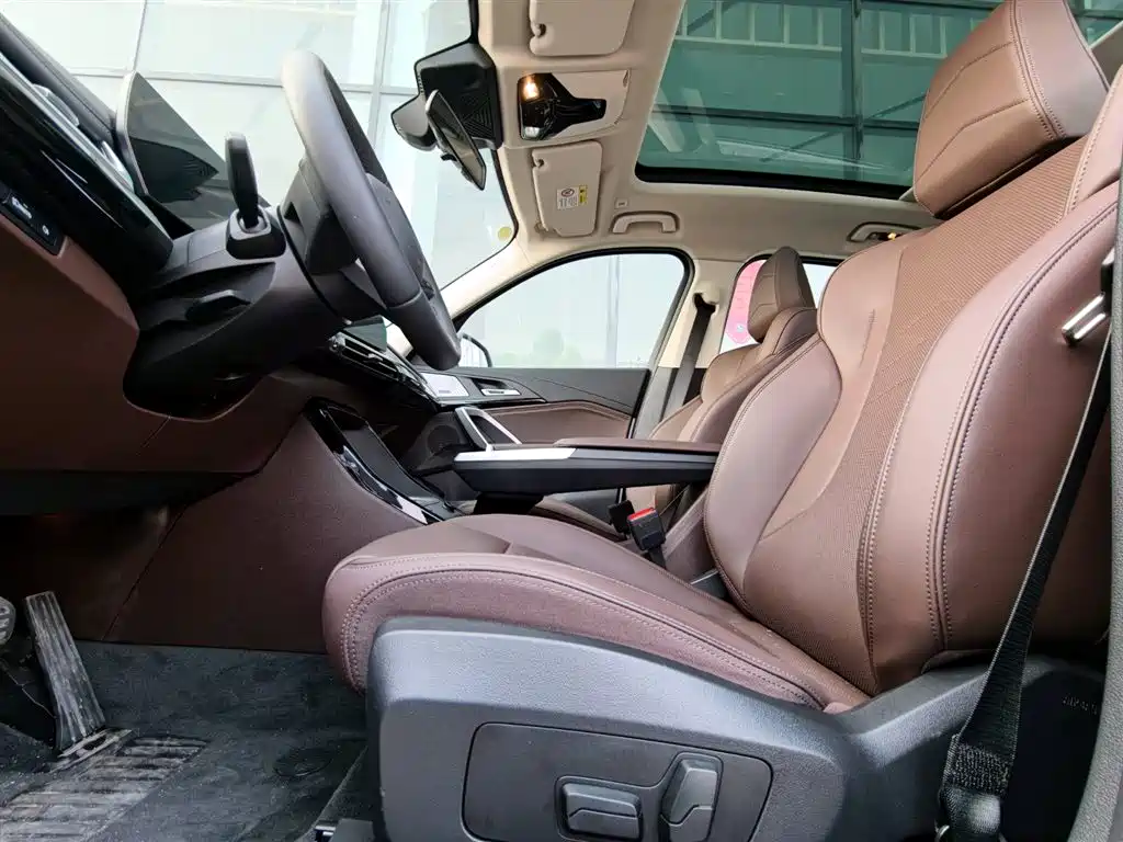 BMW X1 2025 sDrive25Li X Design Package купить на сайте DeffCars