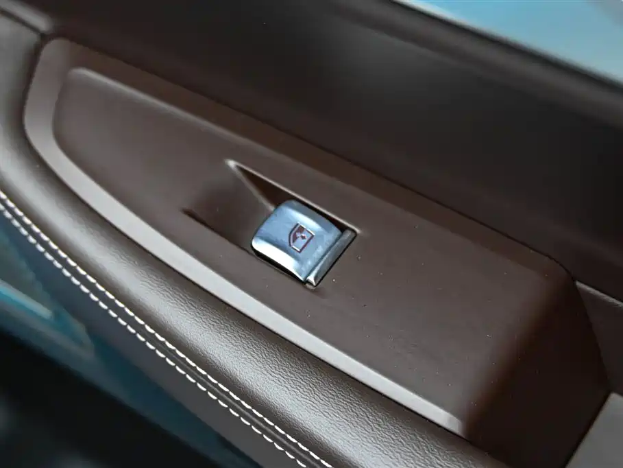 BMW 7 Series 2021 730Li Luxury Package купить на сайте DeffCars