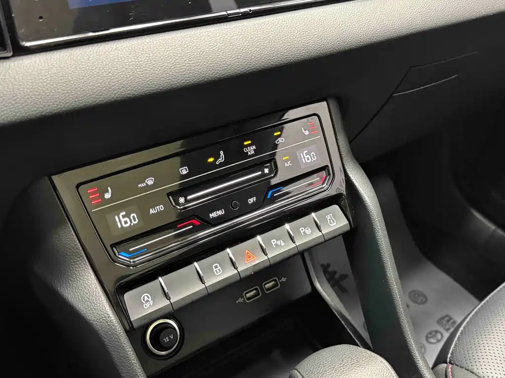 Karoq 2022 TSI280 Smart Edition купить на сайте DeffCars