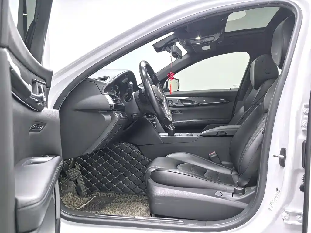 Cadillac CT6 2019 28T Leading Sport купить на сайте DeffCars