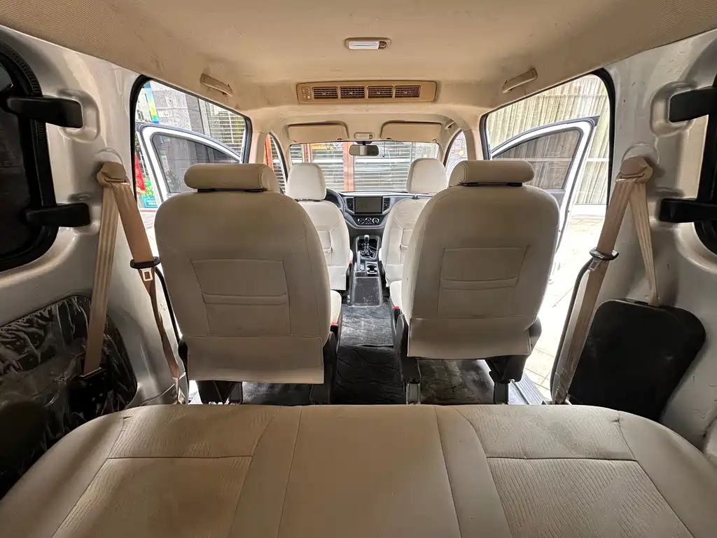 Wuling Hongguang V 2021 1.5L facelift version LAR купить на сайте DeffCars