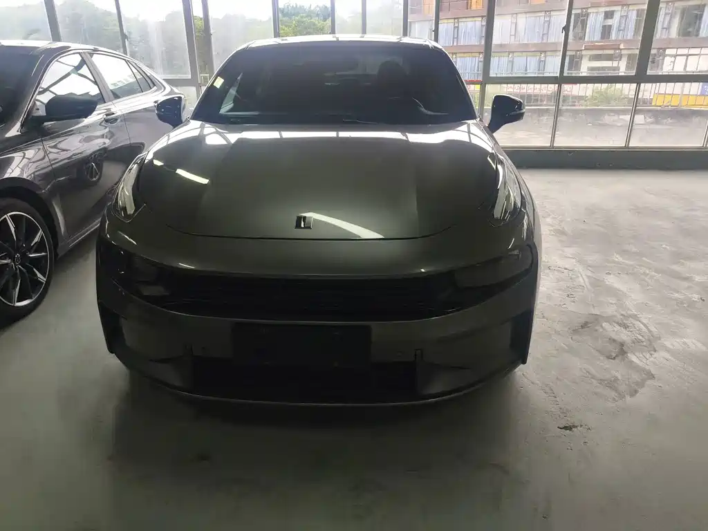Lynk & Co 03 2021 2.0TD Automatic Pro купить на сайте DeffCars
