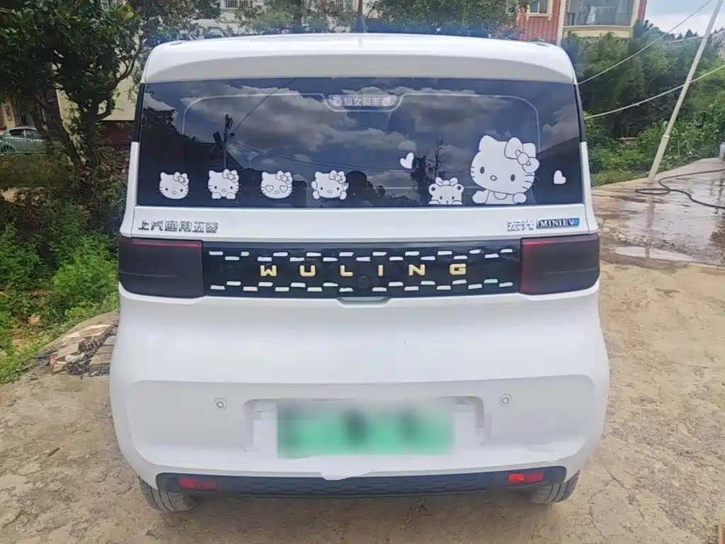 Hongguang MINIEV 2022 Freestyle Lithium Iron Phosphate купить на сайте DeffCars