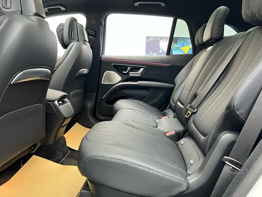 Mercedes-Benz EQS SUV 2023 450 4MATIC Pioneer Edition купить на сайте DeffCars