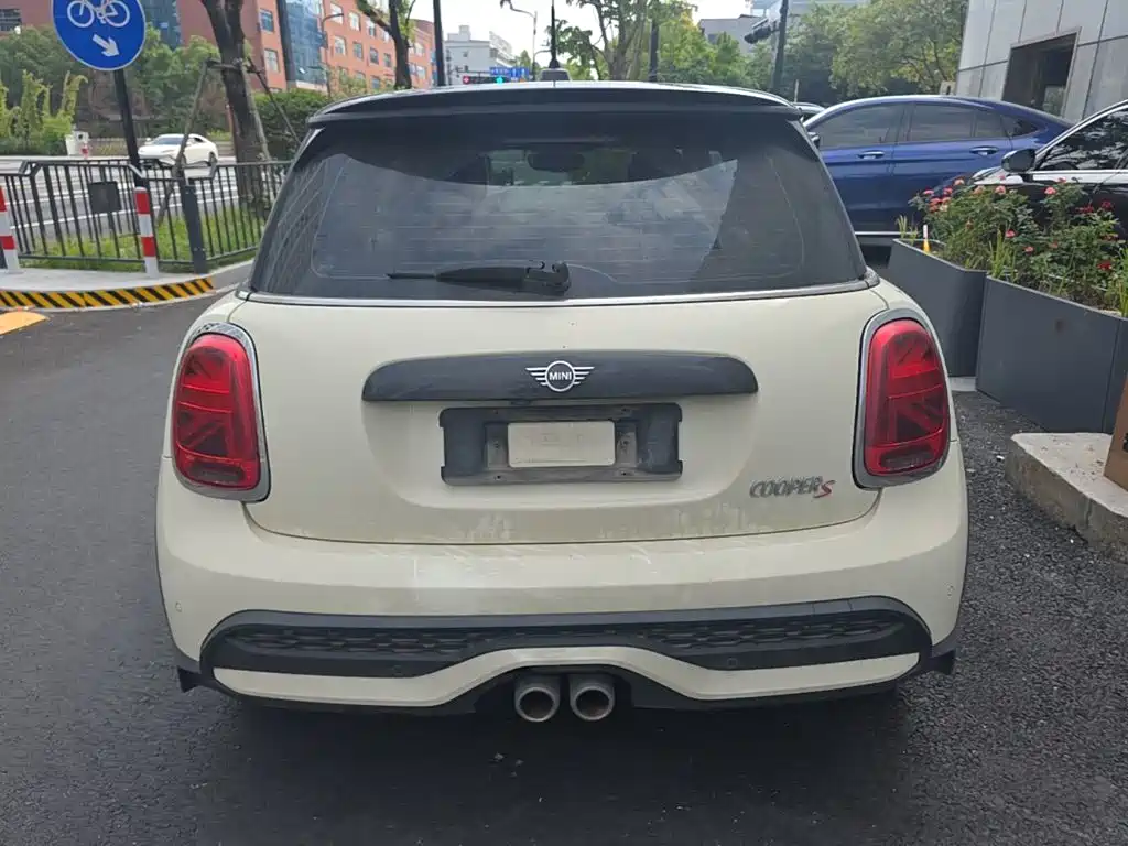 MINI 2022 2.0T COOPER S Classic купить на сайте DeffCars