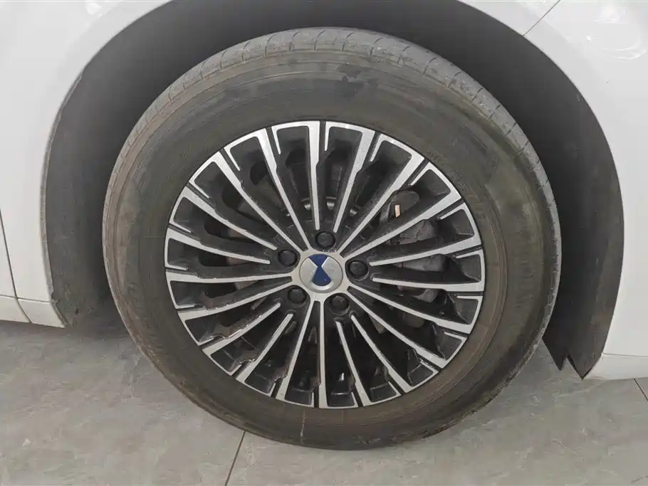 Denza D9 2022 DM-i 970 four-wheel drive flagship model купить на сайте DeffCars